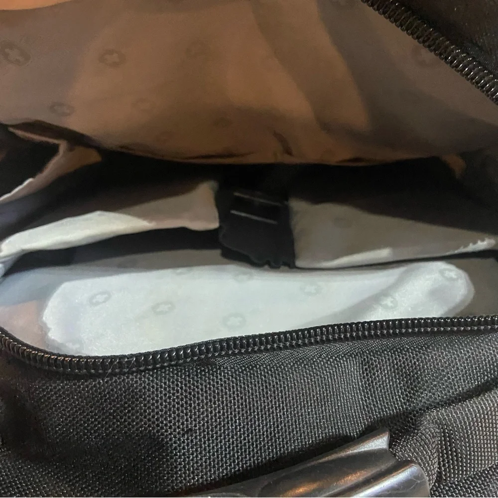 K Swiss Wenger - Sahara Computer Backpack Sz Black
